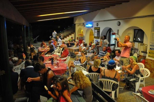 Campeggio Trevisago Iris Park Moniga del Garda Экстерьер фото